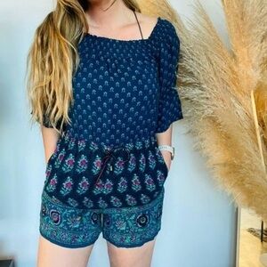 Anthropologie ETT:TWA Kaleo Off The Shoulder Blue Patterned Romper Size XSmall